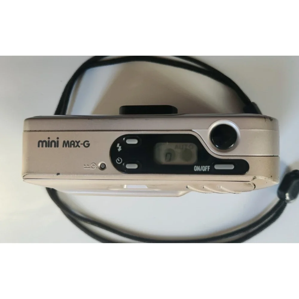 Rare Hyundai Mini Max-G Film 35mm Camera 34mm Lens - Powers On‎ Untested Further